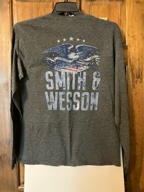 Smith & Wesson Gray Long Sleeve Graphic Tee with Eagle Logo